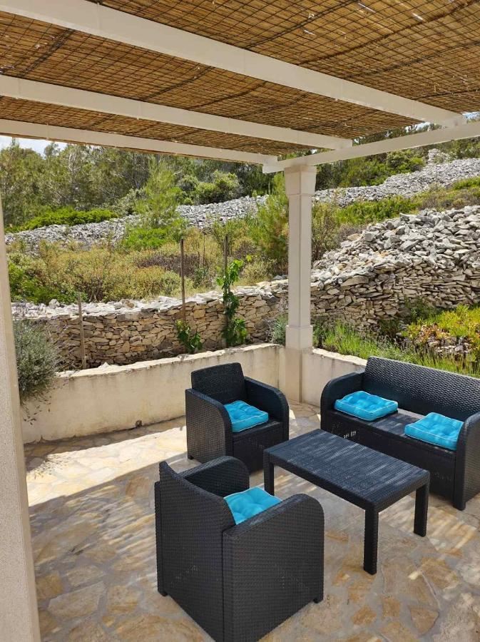 Villa Renata - Apartment Zeleni Povlja  Εξωτερικό φωτογραφία