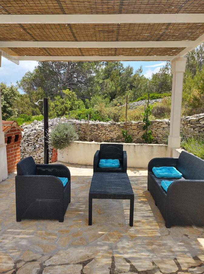Villa Renata - Apartment Zeleni Povlja  Εξωτερικό φωτογραφία